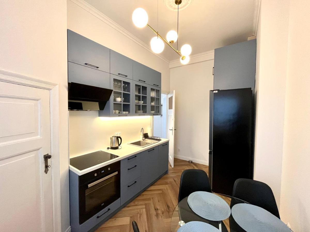Agapella Apartamenty- Apartament Fiszera 500M From The Beach, Free Parking Sopot Buitenkant foto
