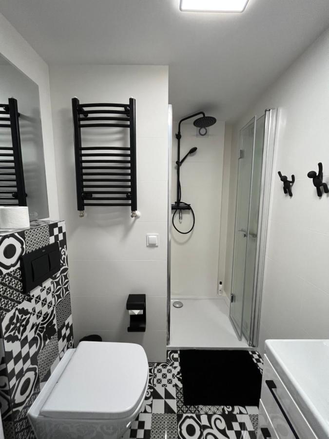 Agapella Apartamenty- Apartament Fiszera 500M From The Beach, Free Parking Sopot Buitenkant foto