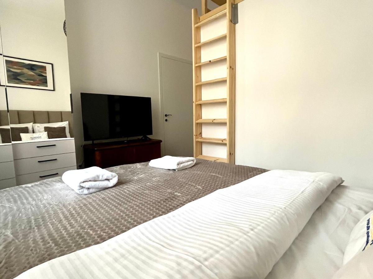 Agapella Apartamenty- Apartament Fiszera 500M From The Beach, Free Parking Sopot Buitenkant foto