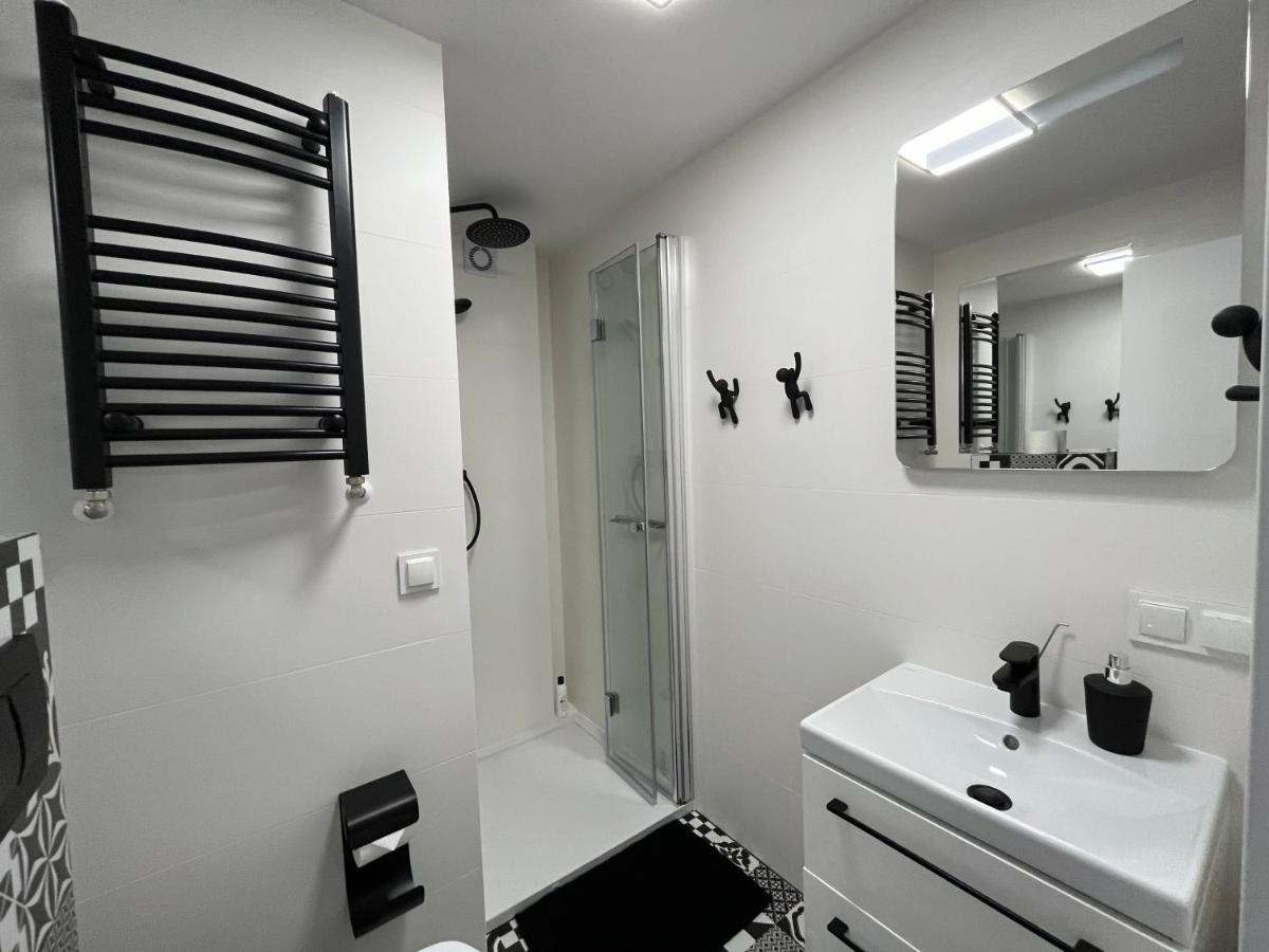Agapella Apartamenty- Apartament Fiszera 500M From The Beach, Free Parking Sopot Buitenkant foto
