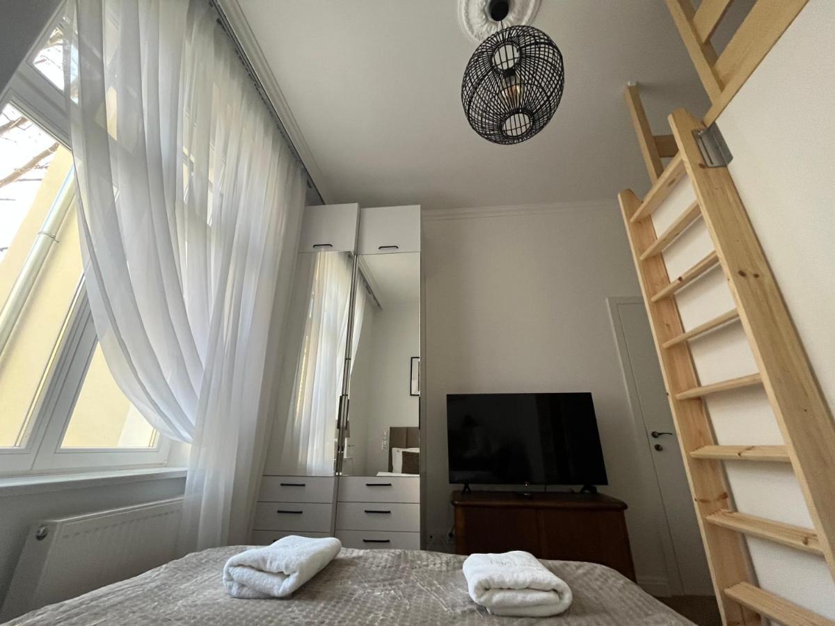 Agapella Apartamenty- Apartament Fiszera 500M From The Beach, Free Parking Sopot Buitenkant foto