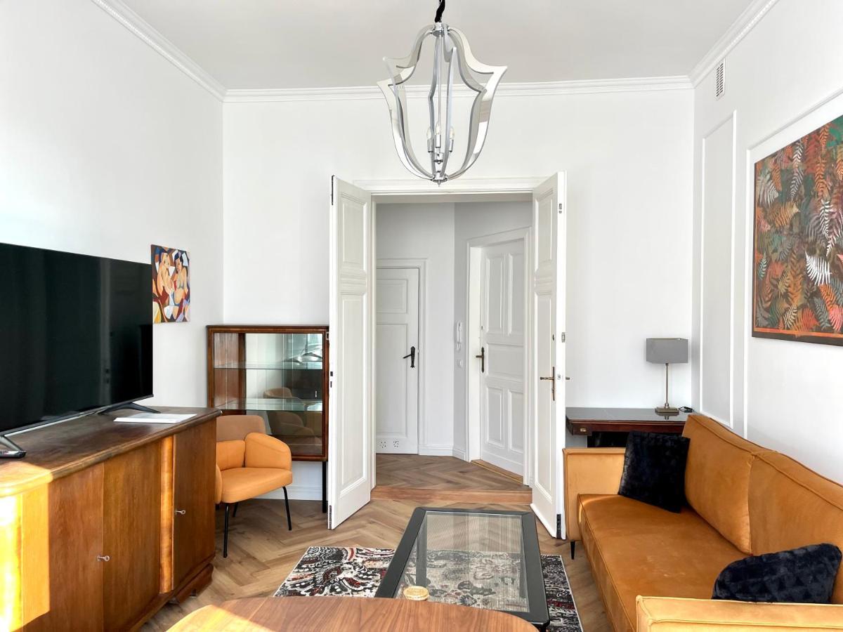 Agapella Apartamenty- Apartament Fiszera 500M From The Beach, Free Parking Sopot Buitenkant foto